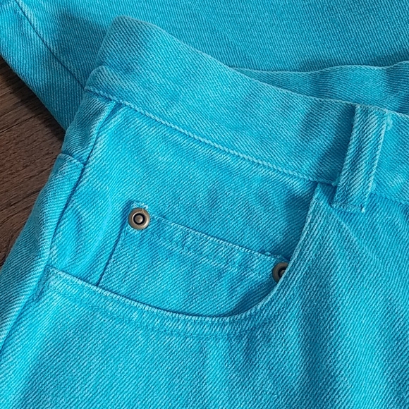 Turquoise wash high-rise jeans - Picture 3 of 8